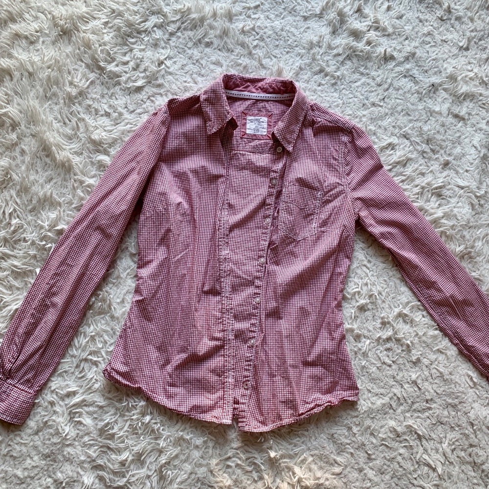 Red Gingham button up shirt